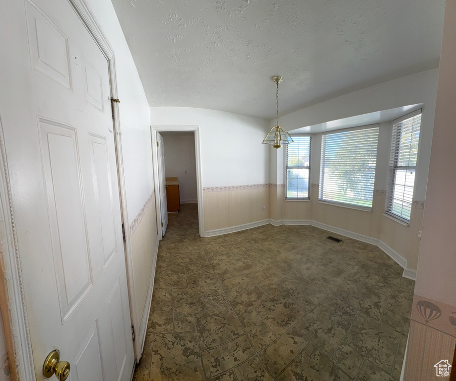5882 S MEADOWCREST DR Murray, UT 84107