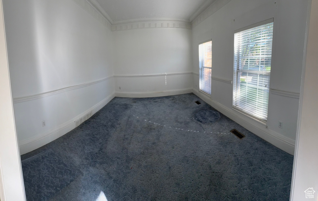 5882 S MEADOWCREST DR Murray, UT 84107