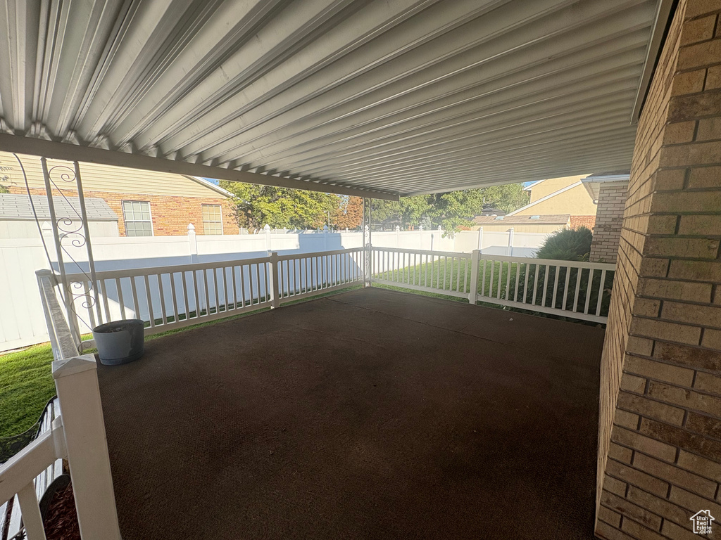 5882 S MEADOWCREST DR Murray, UT 84107