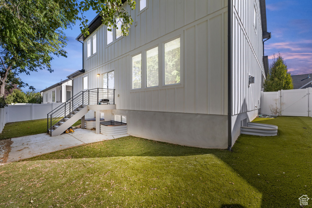 8366 S LEVINE LN Sandy, UT 84070