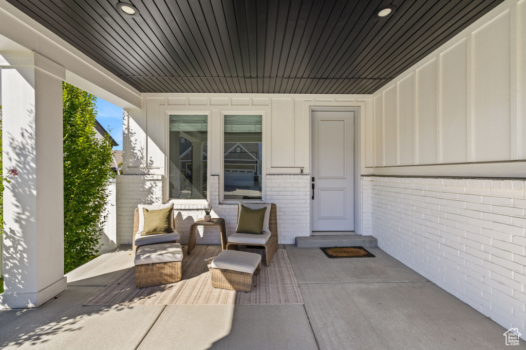 8366 S LEVINE LN Sandy, UT 84070