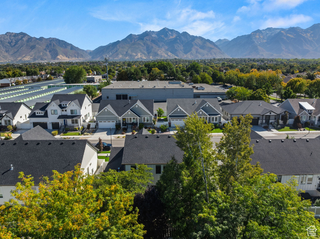 8366 S LEVINE LN Sandy, UT 84070