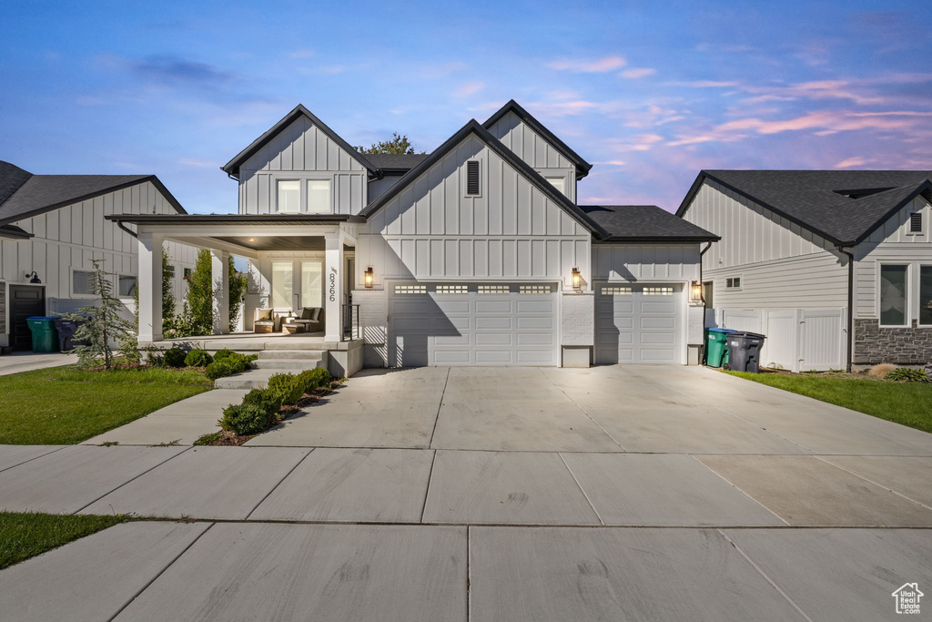 8366 S LEVINE LN Sandy, UT 84070