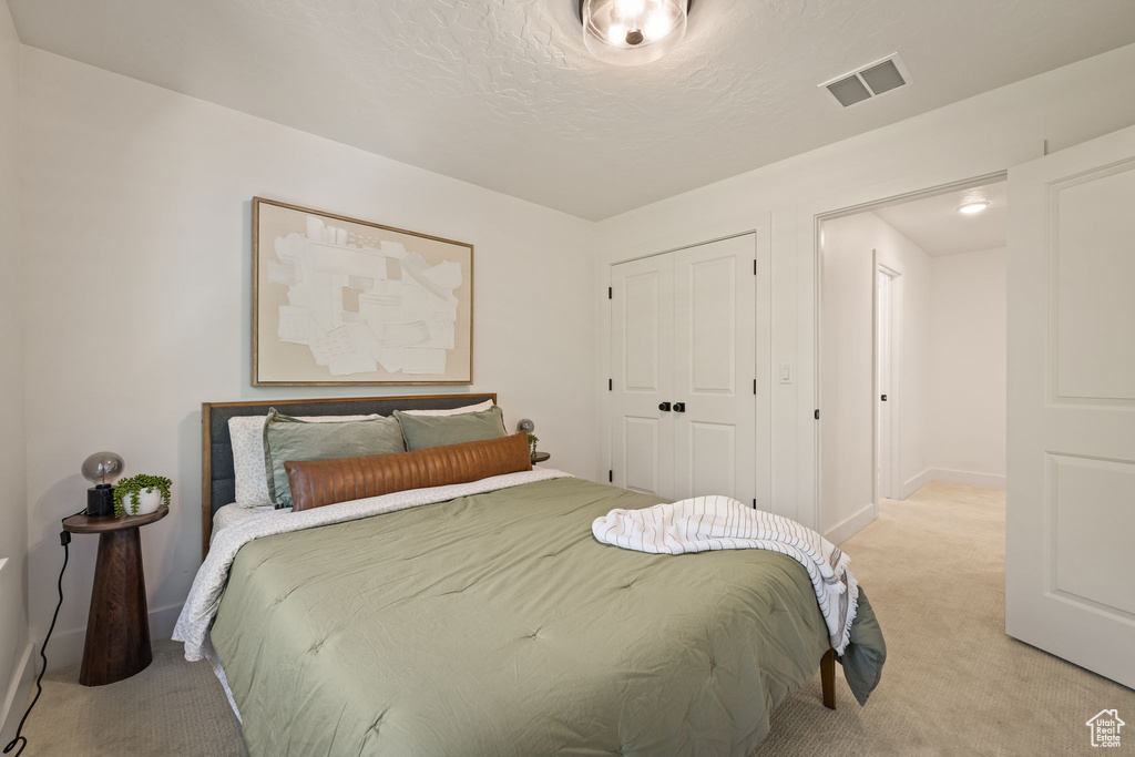 8366 S LEVINE LN Sandy, UT 84070