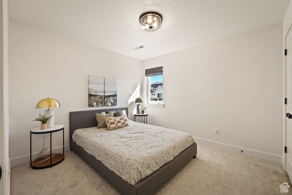 8366 S LEVINE LN Sandy, UT 84070