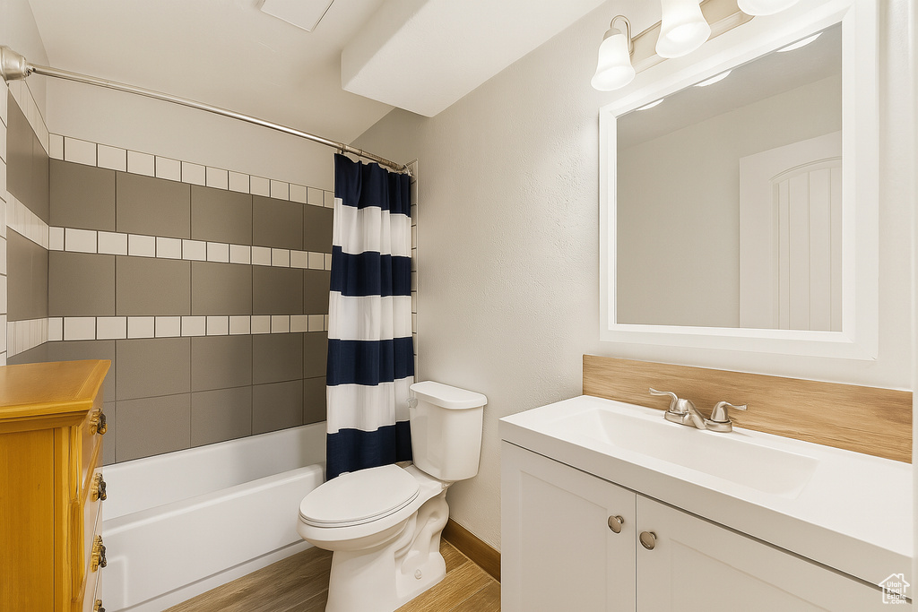 Photo 16 for MLS #2114388 at 768 N Redwood Rd #19