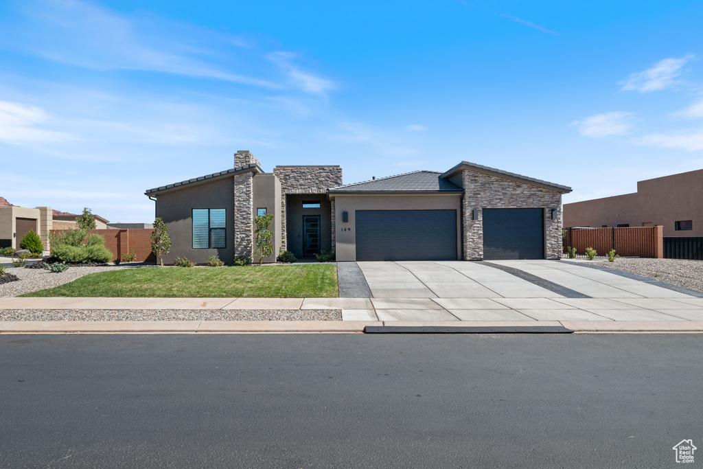 149 S 700 W Ivins, UT 84738