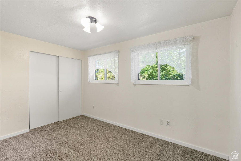 3692 W JASMINE ST West Valley City, UT 84120
