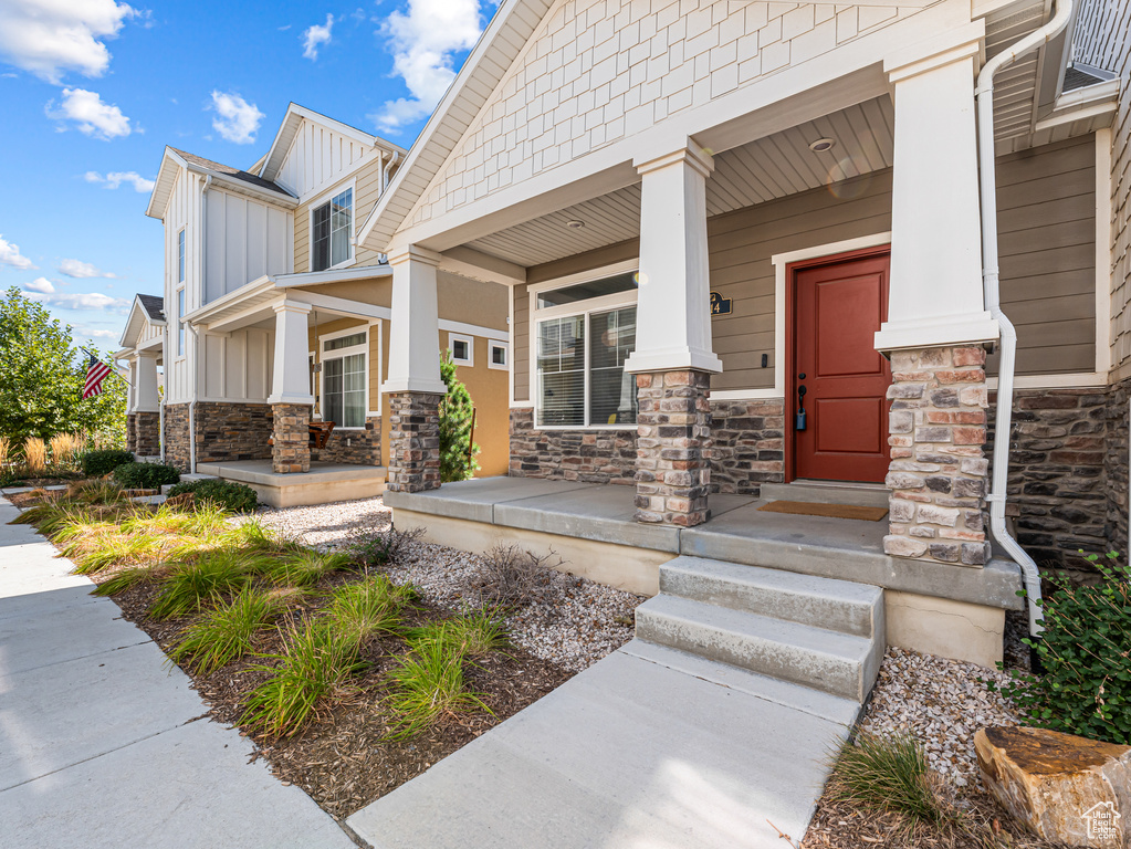 214 E ALLEGHENY PL Saratoga Springs, UT 84045