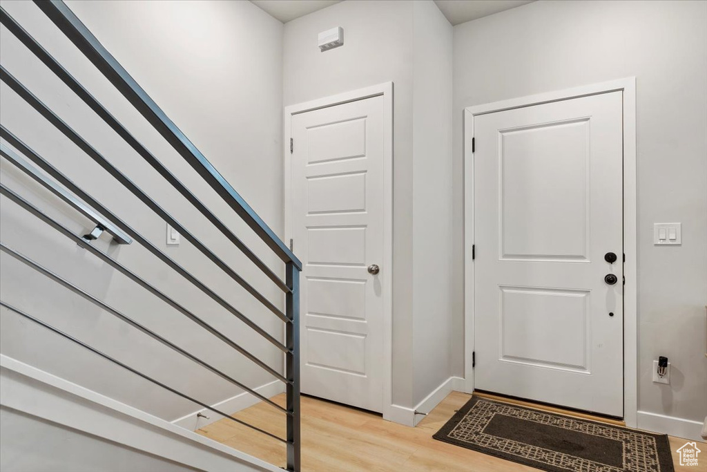 214 E ALLEGHENY PL Saratoga Springs, UT 84045