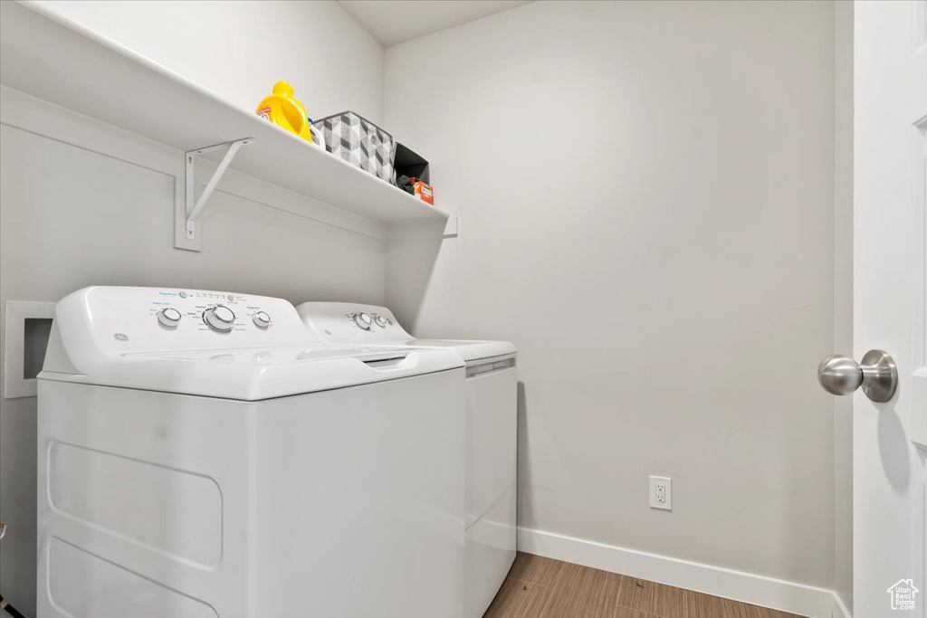 214 E ALLEGHENY PL Saratoga Springs, UT 84045