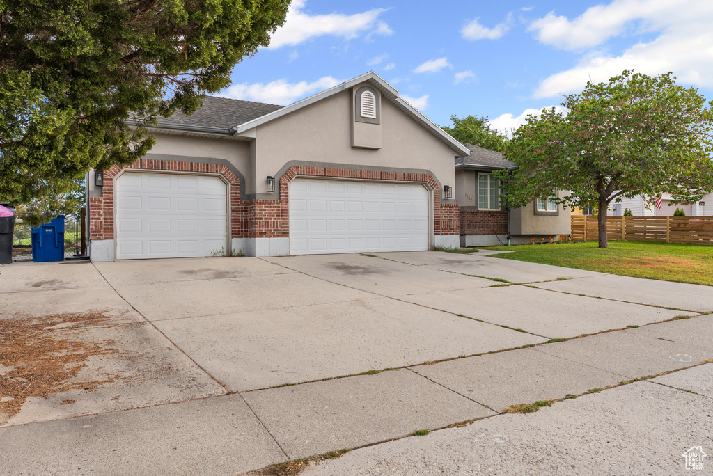 1157 E SEGO LILY DR Sandy, UT 84094