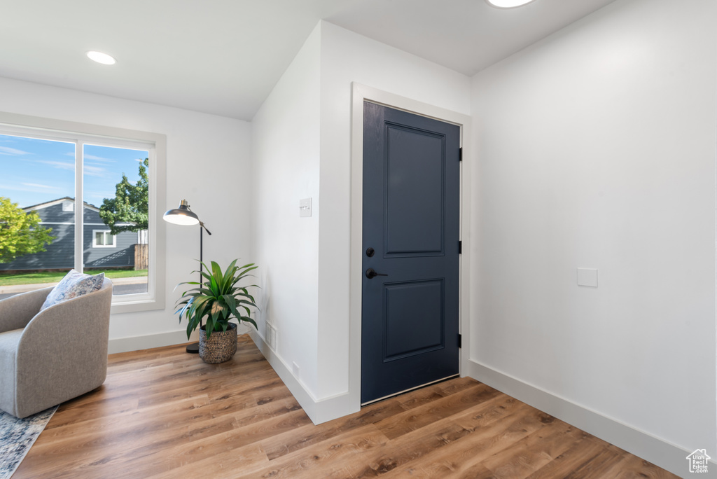 313 E 4650 S Washington Terrace, UT 84405