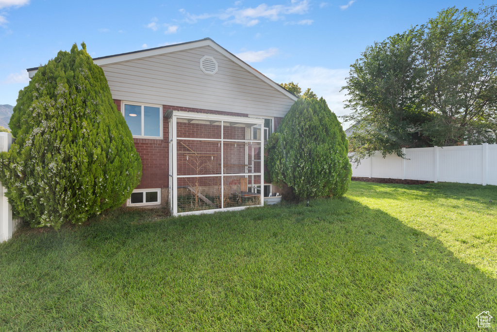 313 E 4650 S Washington Terrace, UT 84405