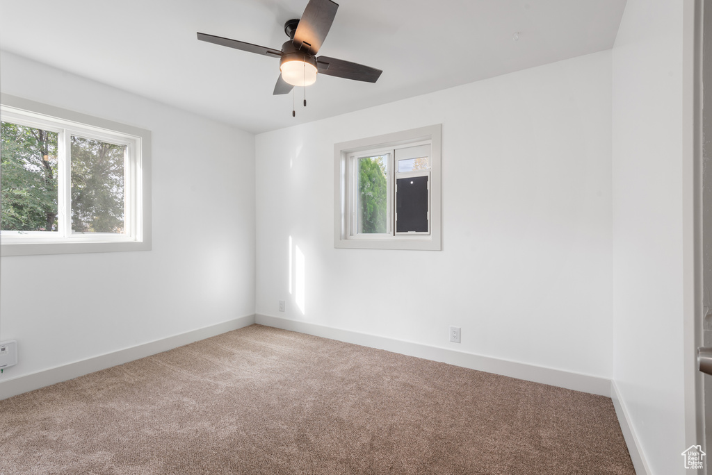 313 E 4650 S Washington Terrace, UT 84405