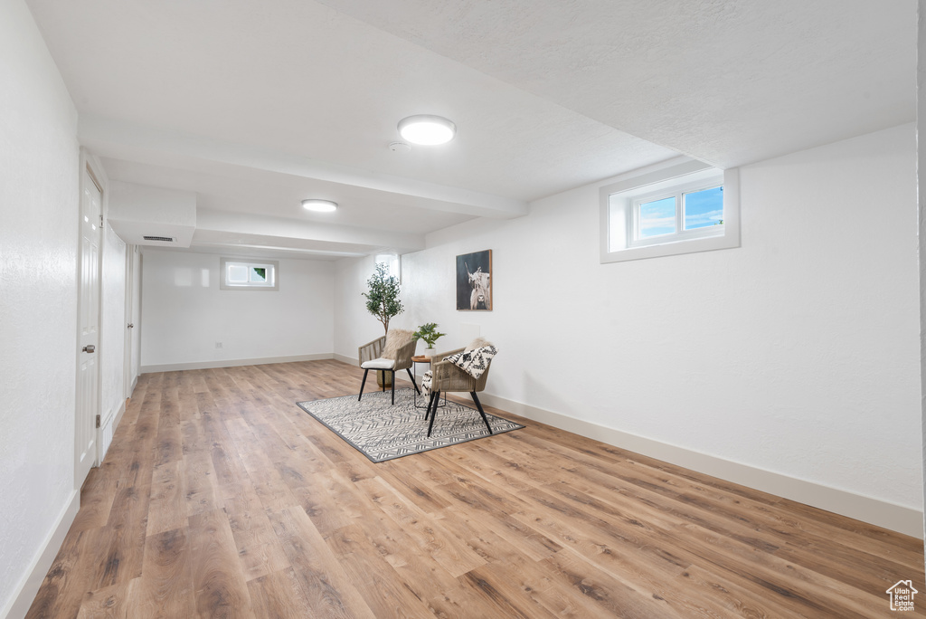 313 E 4650 S Washington Terrace, UT 84405