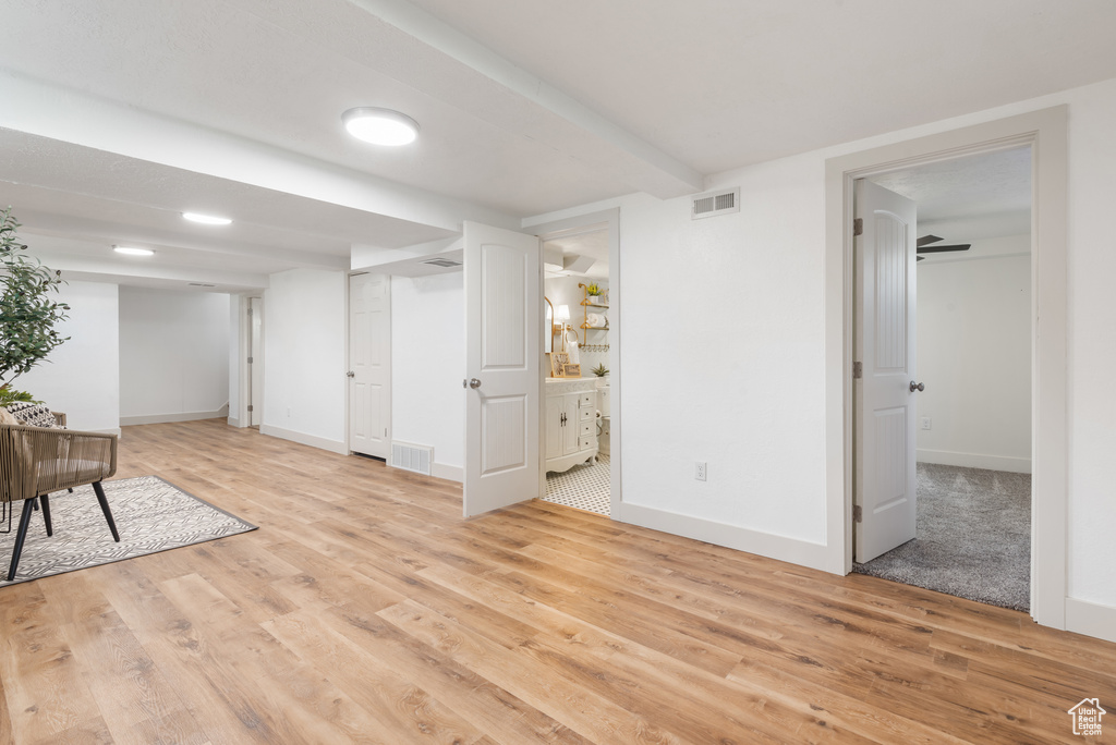 313 E 4650 S Washington Terrace, UT 84405