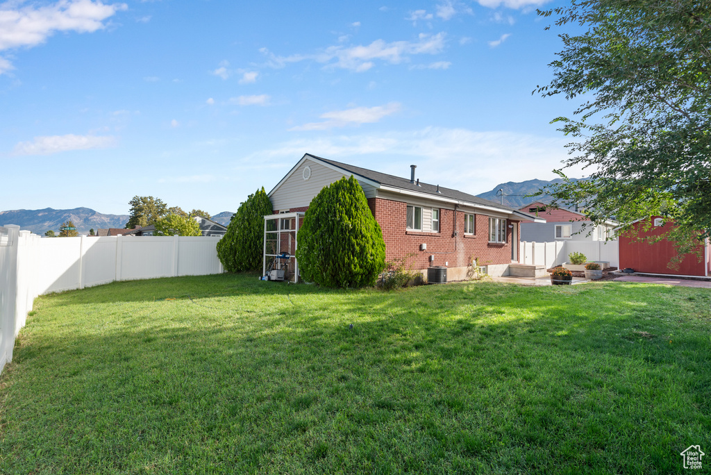 313 E 4650 S Washington Terrace, UT 84405