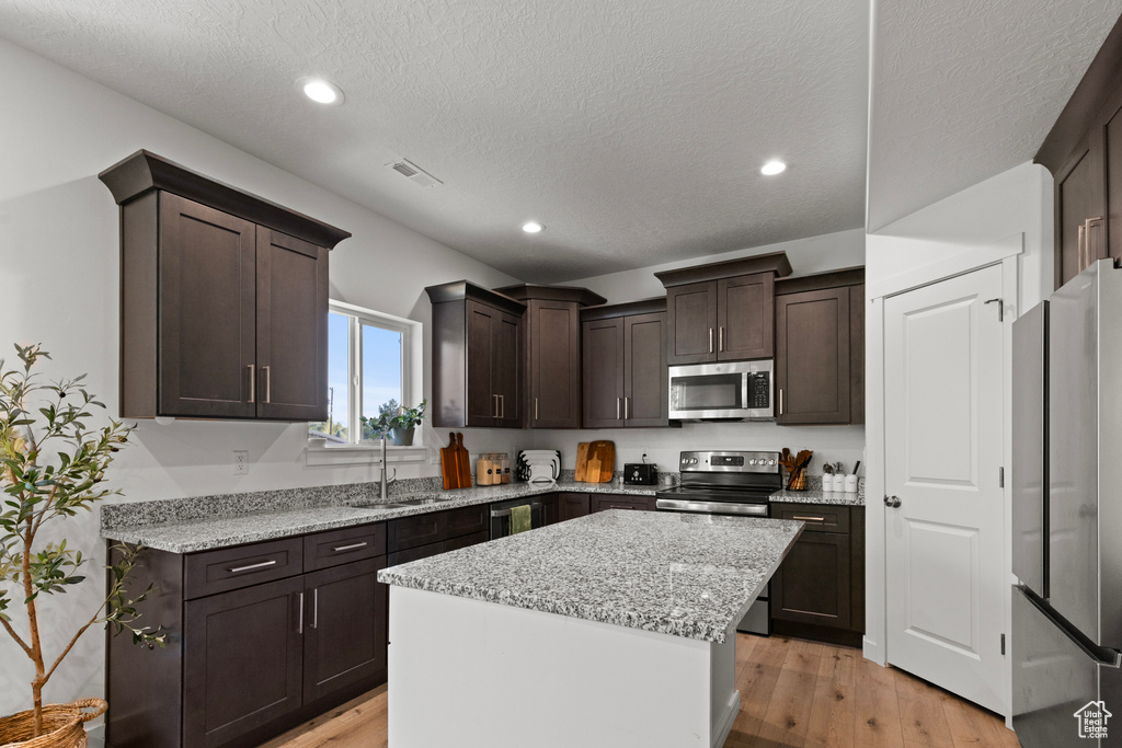 740 N 175 E Harrisville, UT 84404