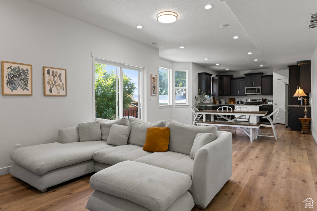 740 N 175 E Harrisville, UT 84404