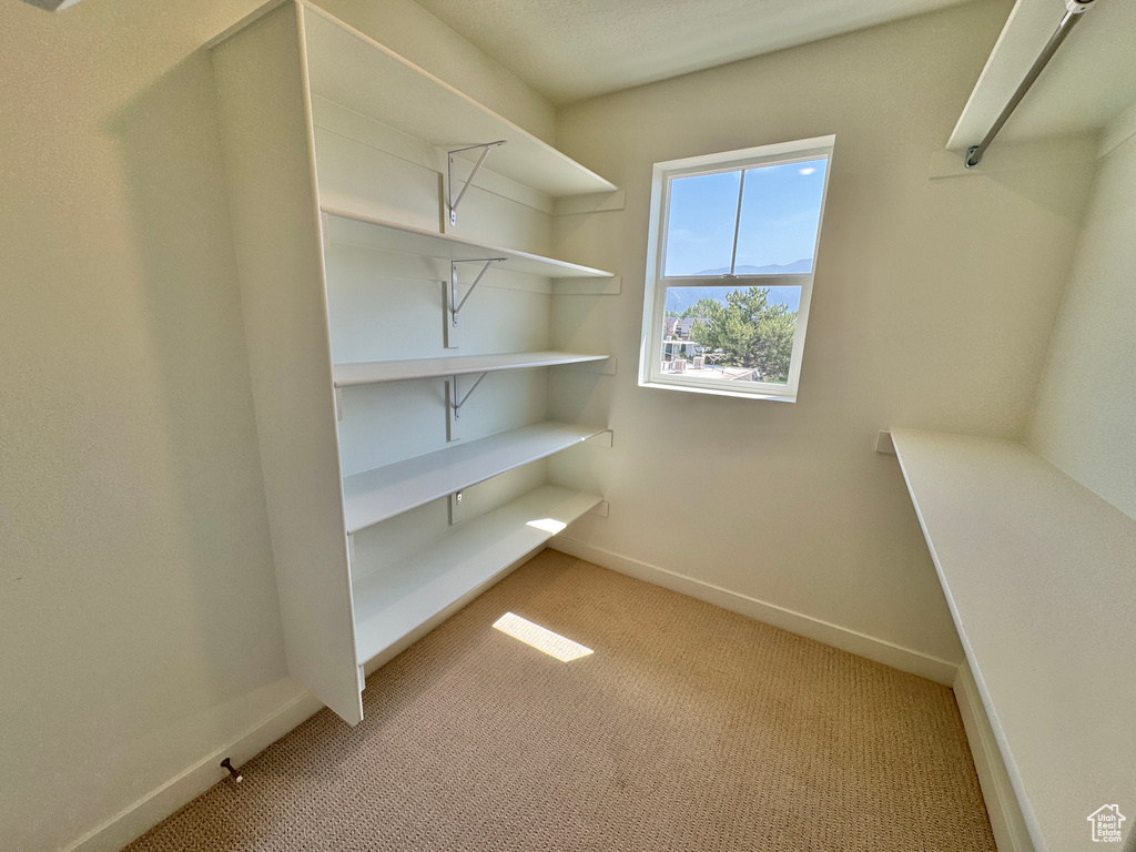 1682 N 1600 W Layton, UT 84041