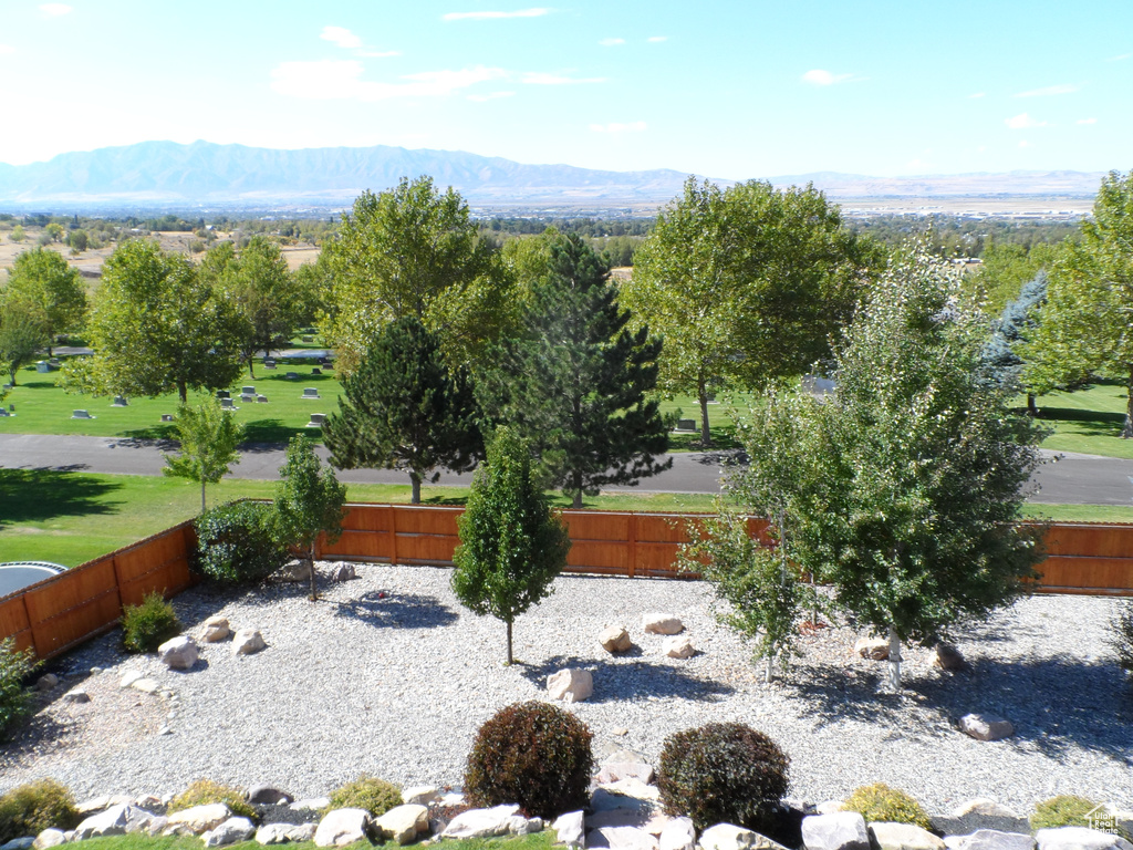 2517 N 2050 E North Logan, UT 84341