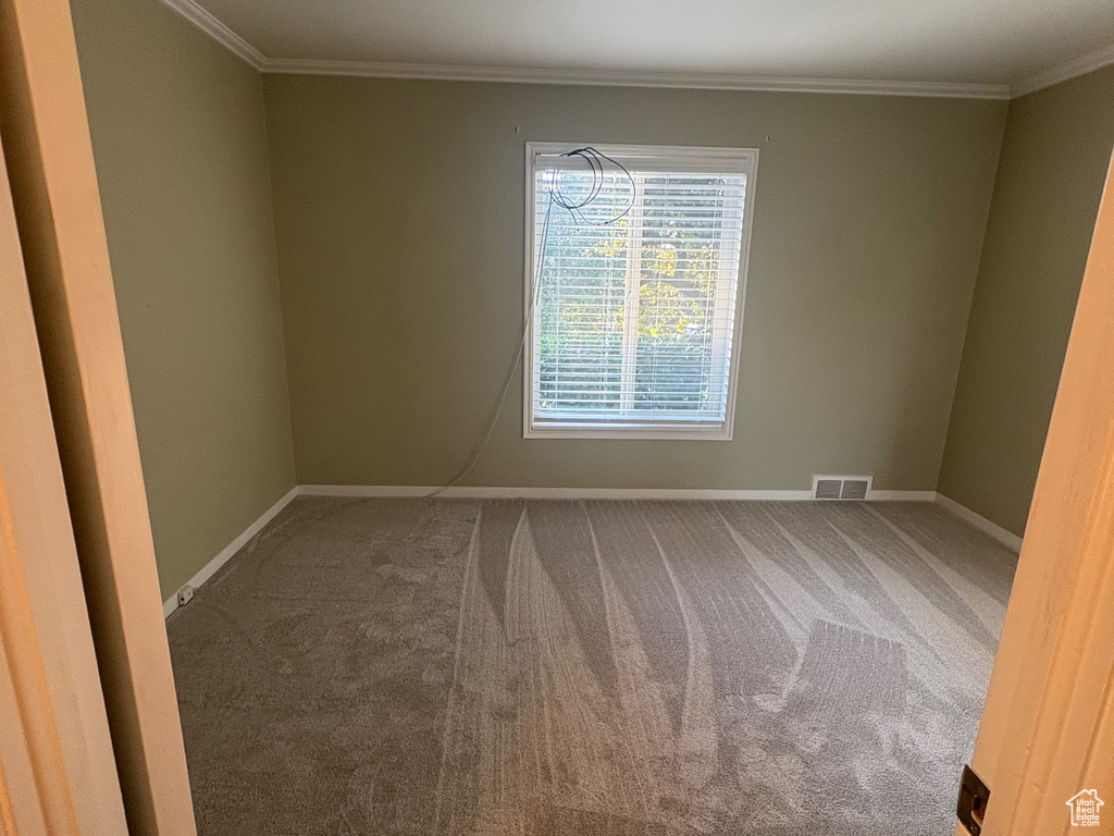 1225 S WOODLAND LN Bountiful, UT 84010