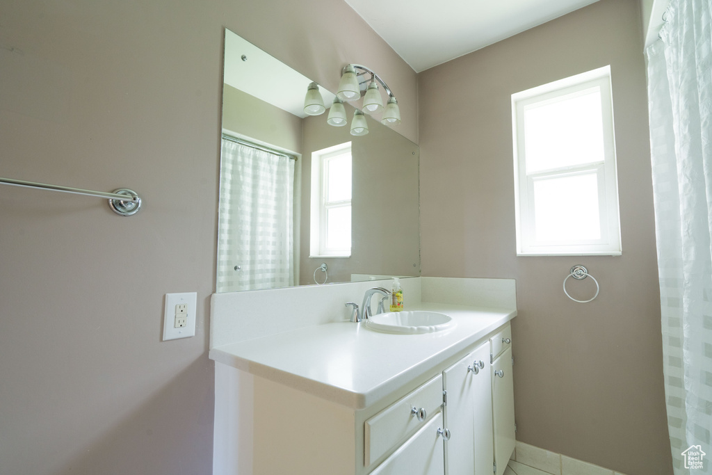 1225 S WOODLAND LN Bountiful, UT 84010