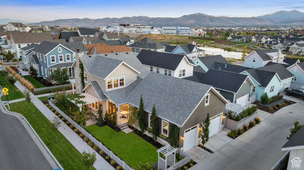 10924 S PADDLE BOARD WAY South Jordan, UT 84009