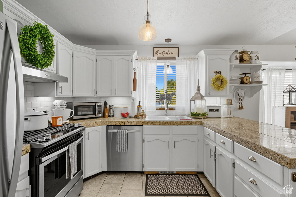187 COUNTRY CLUB DR Stansbury Park, UT 84074