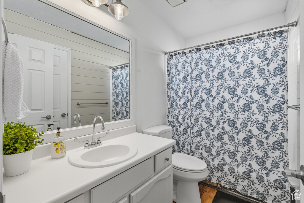 187 COUNTRY CLUB DR Stansbury Park, UT 84074