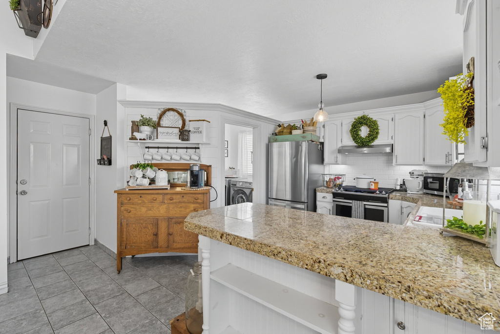 187 COUNTRY CLUB DR Stansbury Park, UT 84074