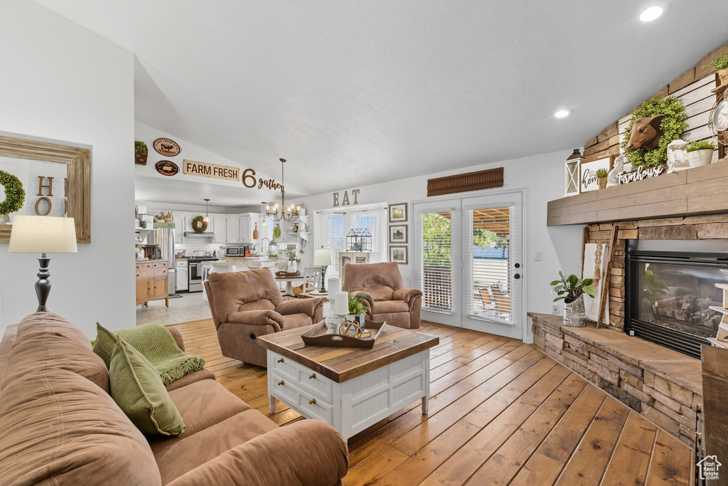 187 COUNTRY CLUB DR Stansbury Park, UT 84074