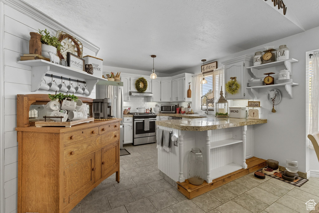 187 COUNTRY CLUB DR Stansbury Park, UT 84074