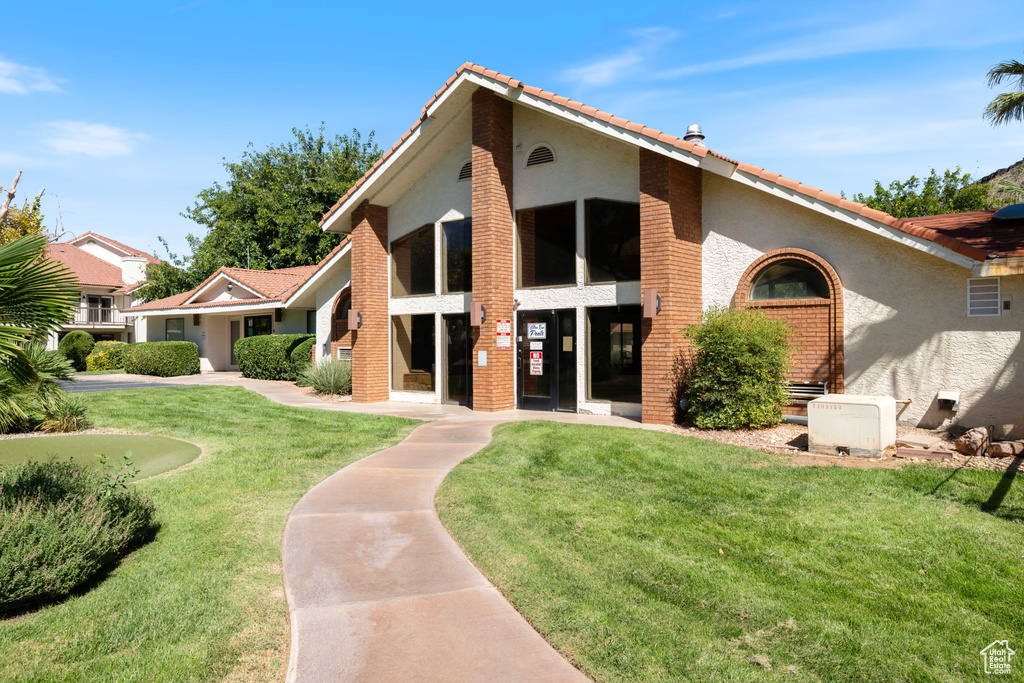 Photo 12 for MLS #2114438 at 275 S Valley Dr #J111