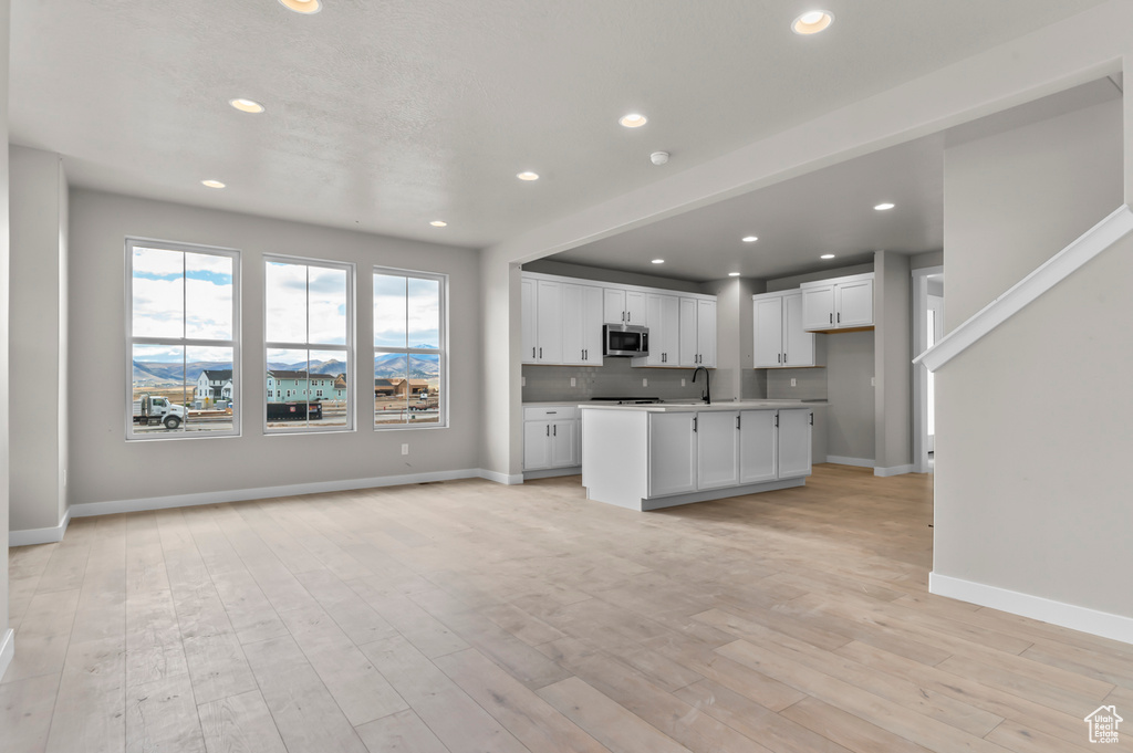 Photo 7 for MLS #2114442 at 11208 S Fordman Way