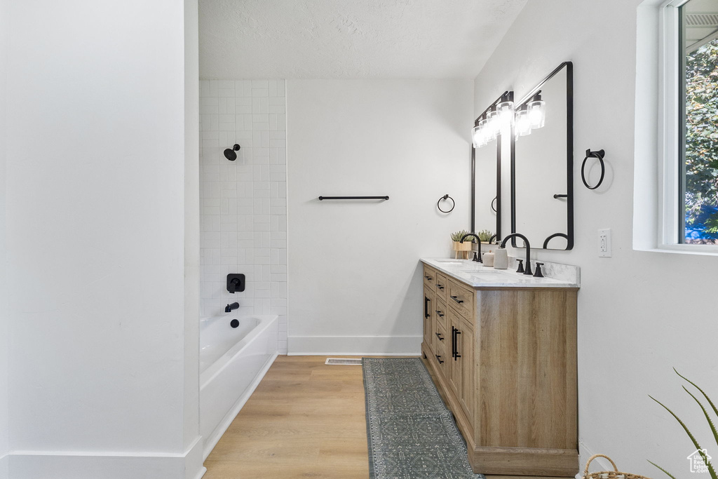 Photo 9 for MLS #2114457 at 520 Chester St