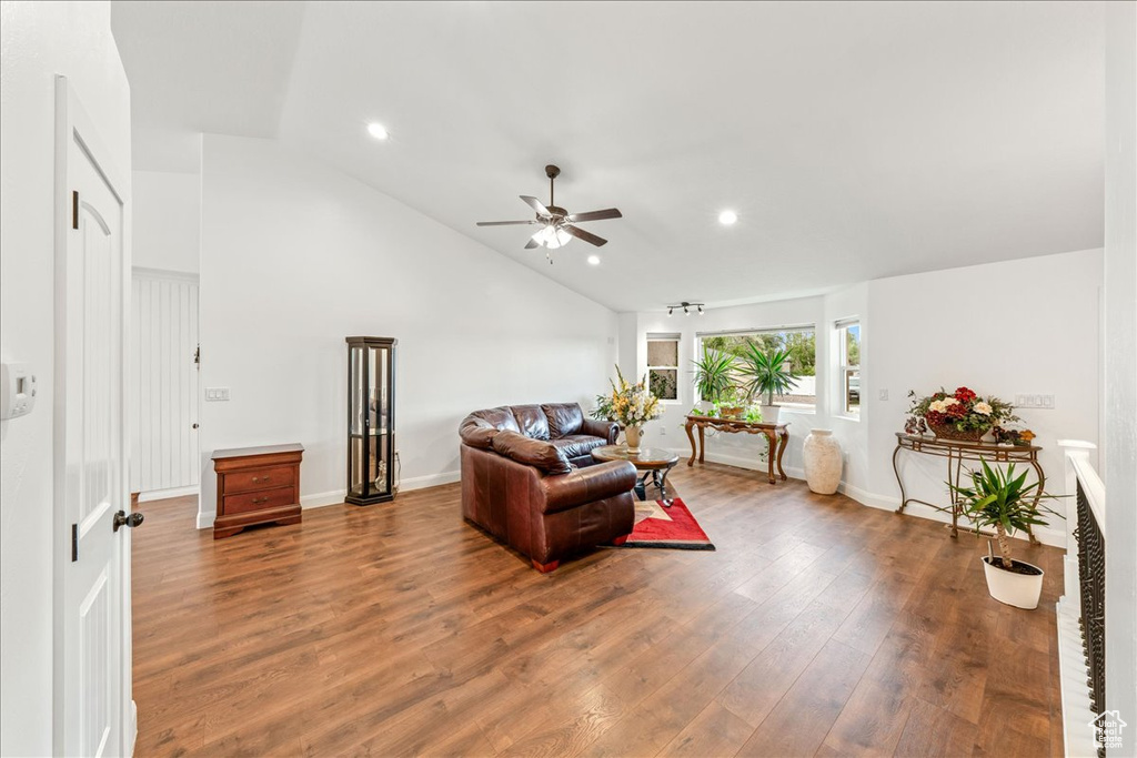 Photo 11 for MLS #2114464 at 3367 Westward Ave
