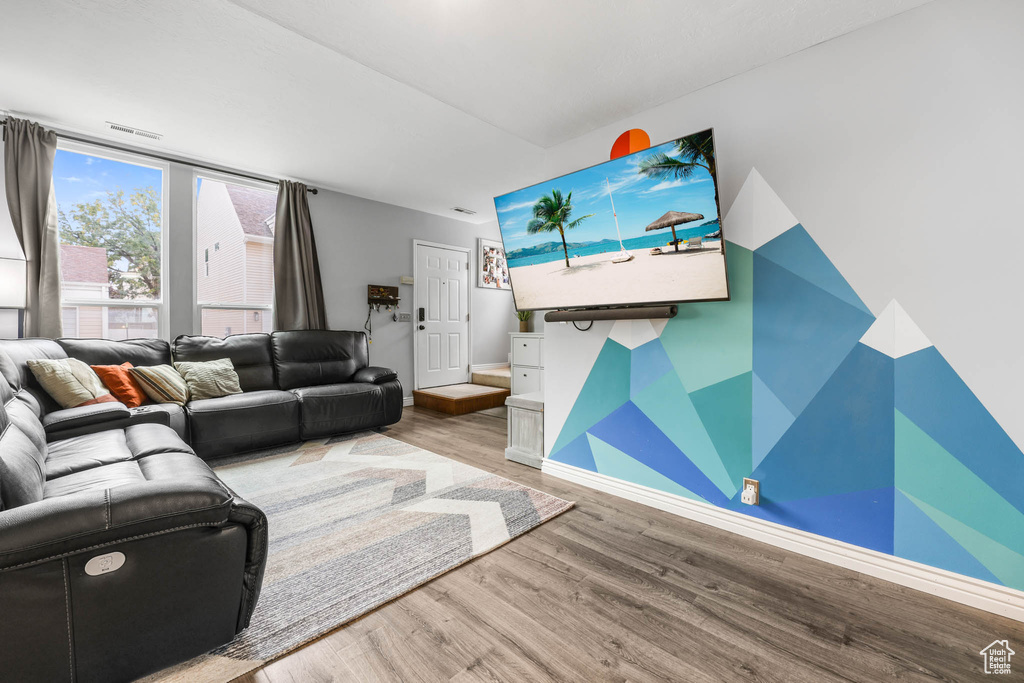 761 E GABLES LN Midvale, UT 84047