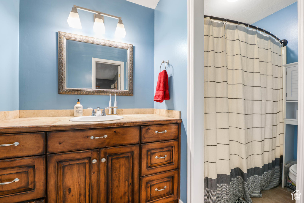 761 E GABLES LN Midvale, UT 84047