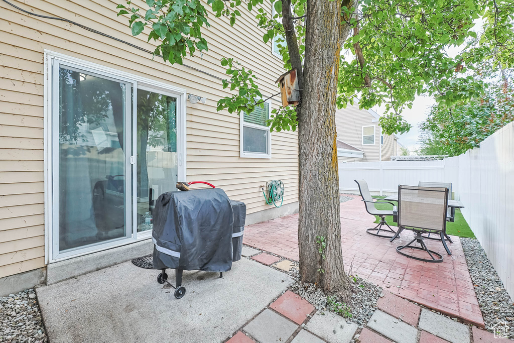 761 E GABLES LN Midvale, UT 84047