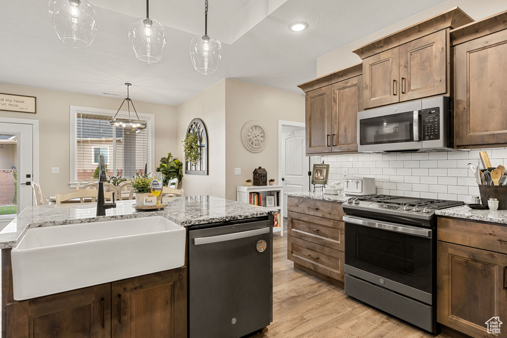 Photo 14 for MLS #2114479 at 1112 W 275 South