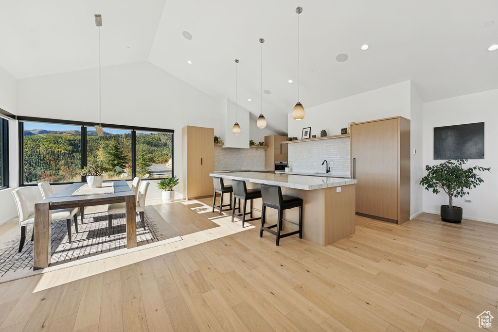 Photo 20 for MLS #2114480 at 2740 Bear Hollow Dr