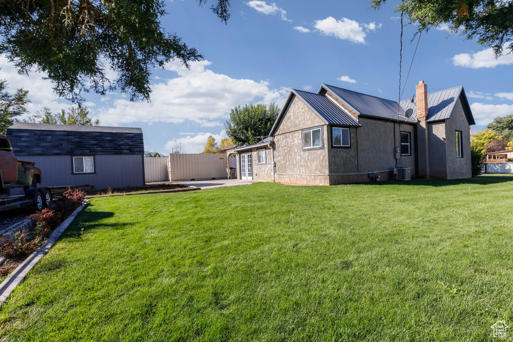 Photo 21 for MLS #2114484 at 290 N 200 East