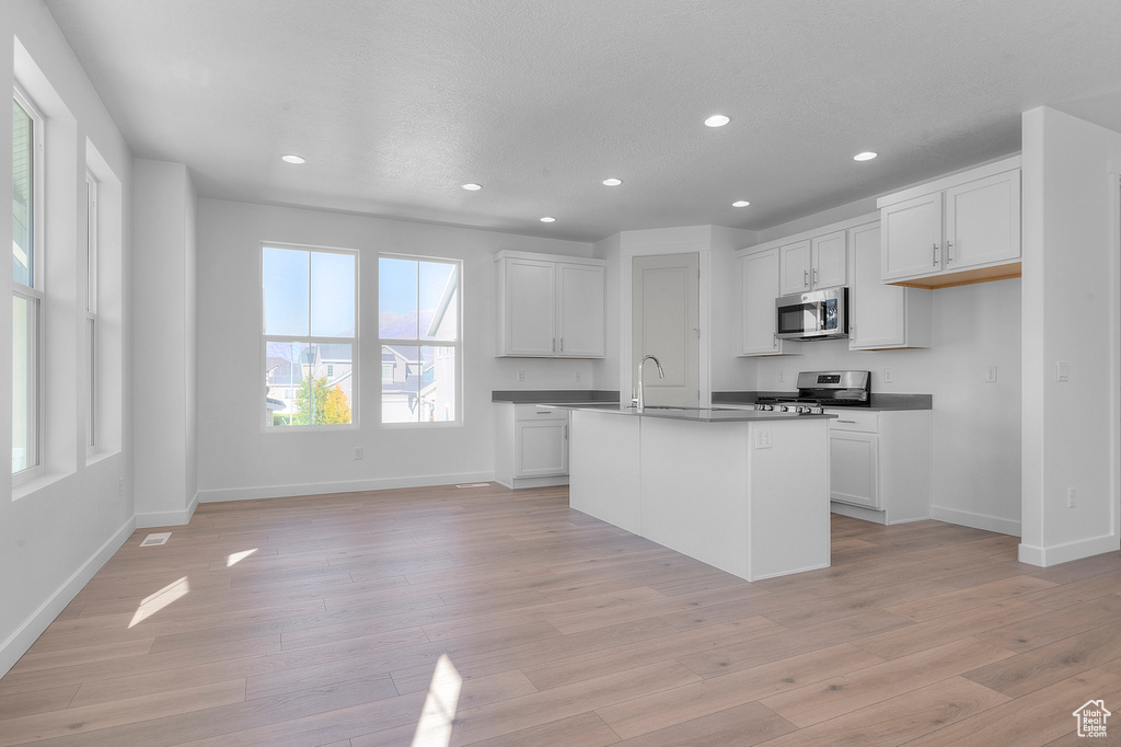 1594 N 3225 W Provo, UT 84601