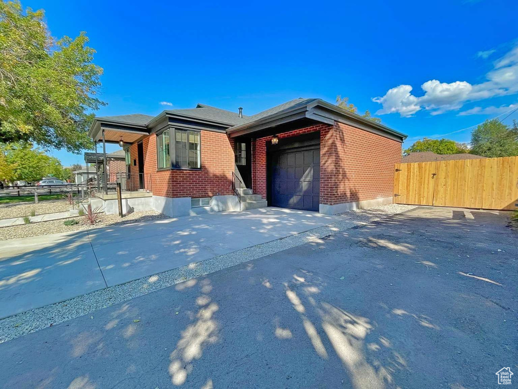 Photo 4 for MLS #2114489 at 2175 S 200 East