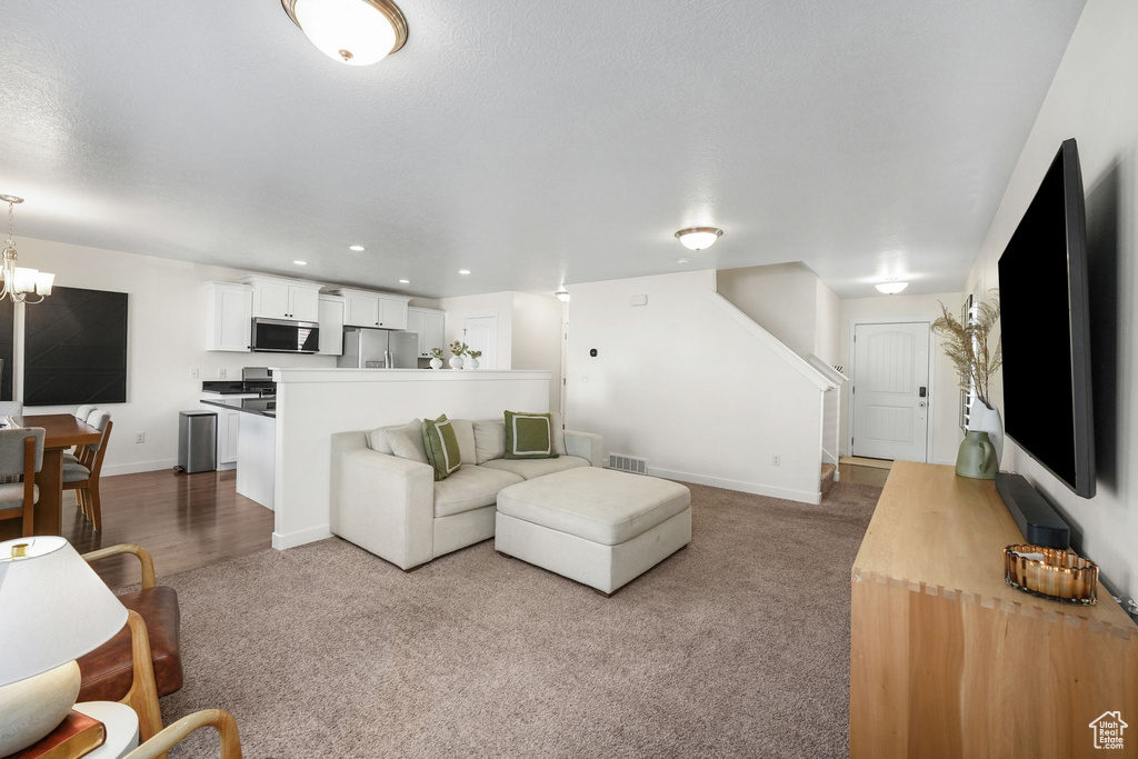 Photo 3 for MLS #2114512 at 278 E Wren Hill Ln