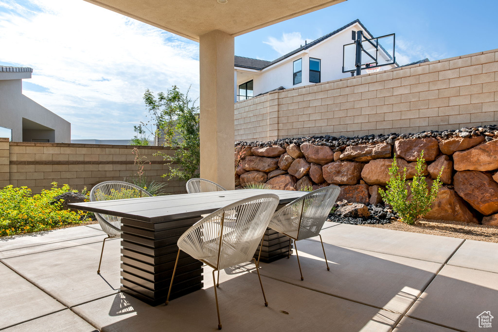 899 W BRONZE PLATEAU DR St George, UT 84790