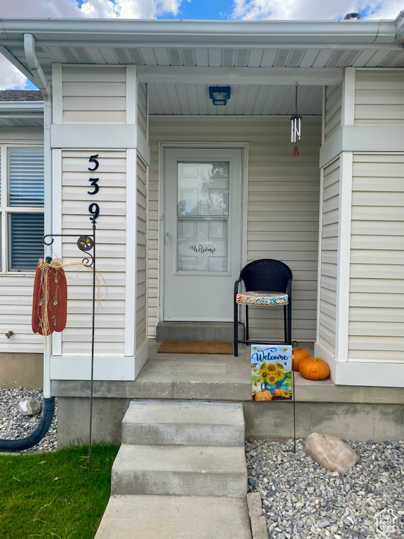 Photo 2 for MLS #2114526 at 539 N 780 East