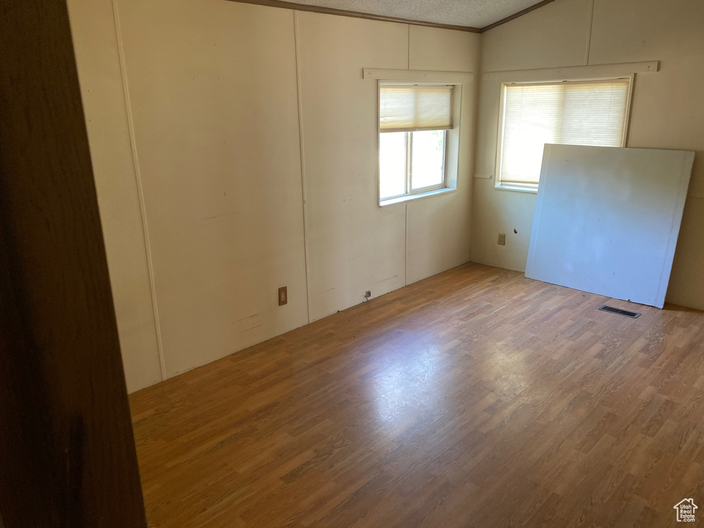 Photo 6 for MLS #2114530 at 1135 Duchesne Ave